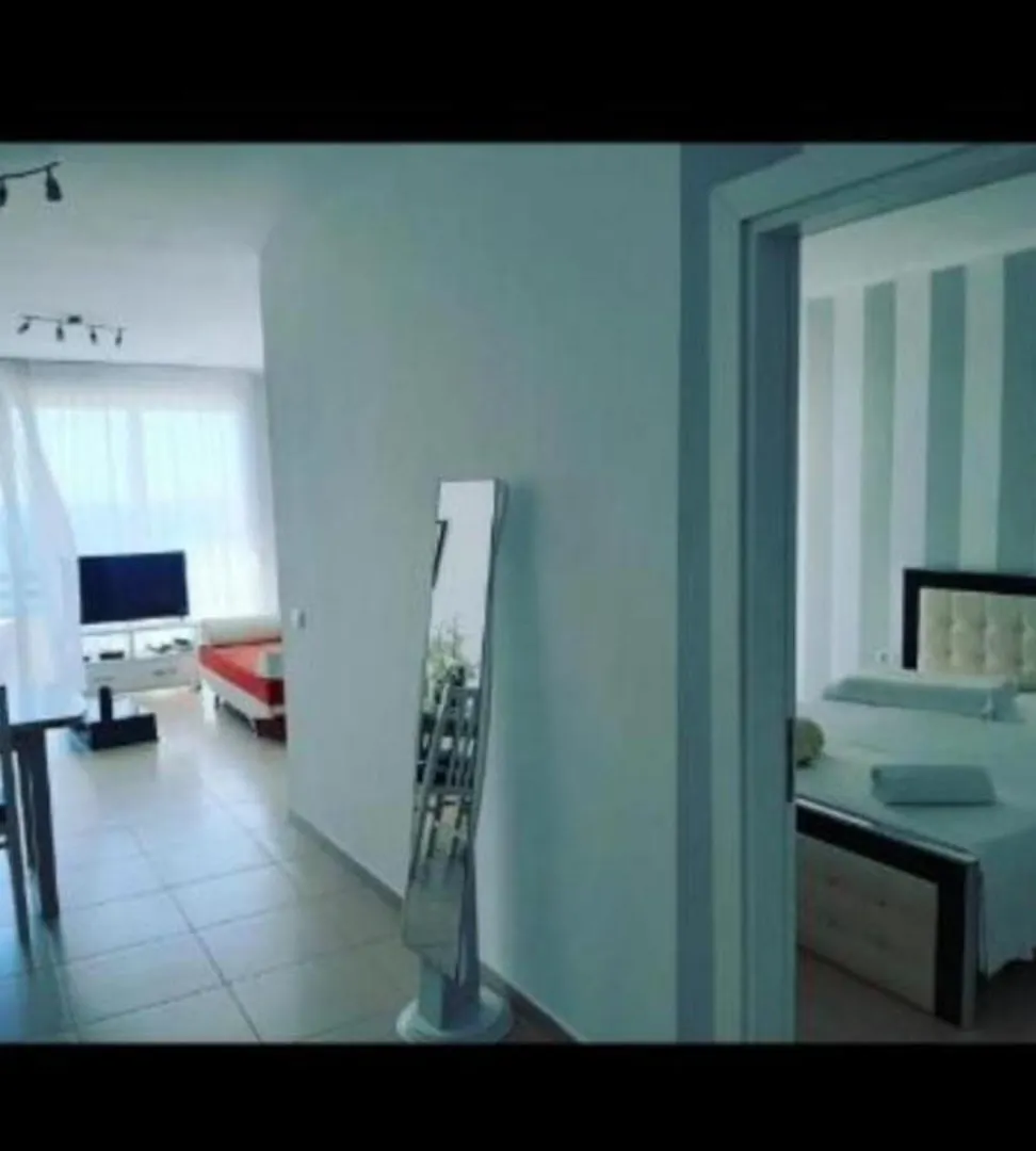 Appartamento Valentino Gjashte Apartment